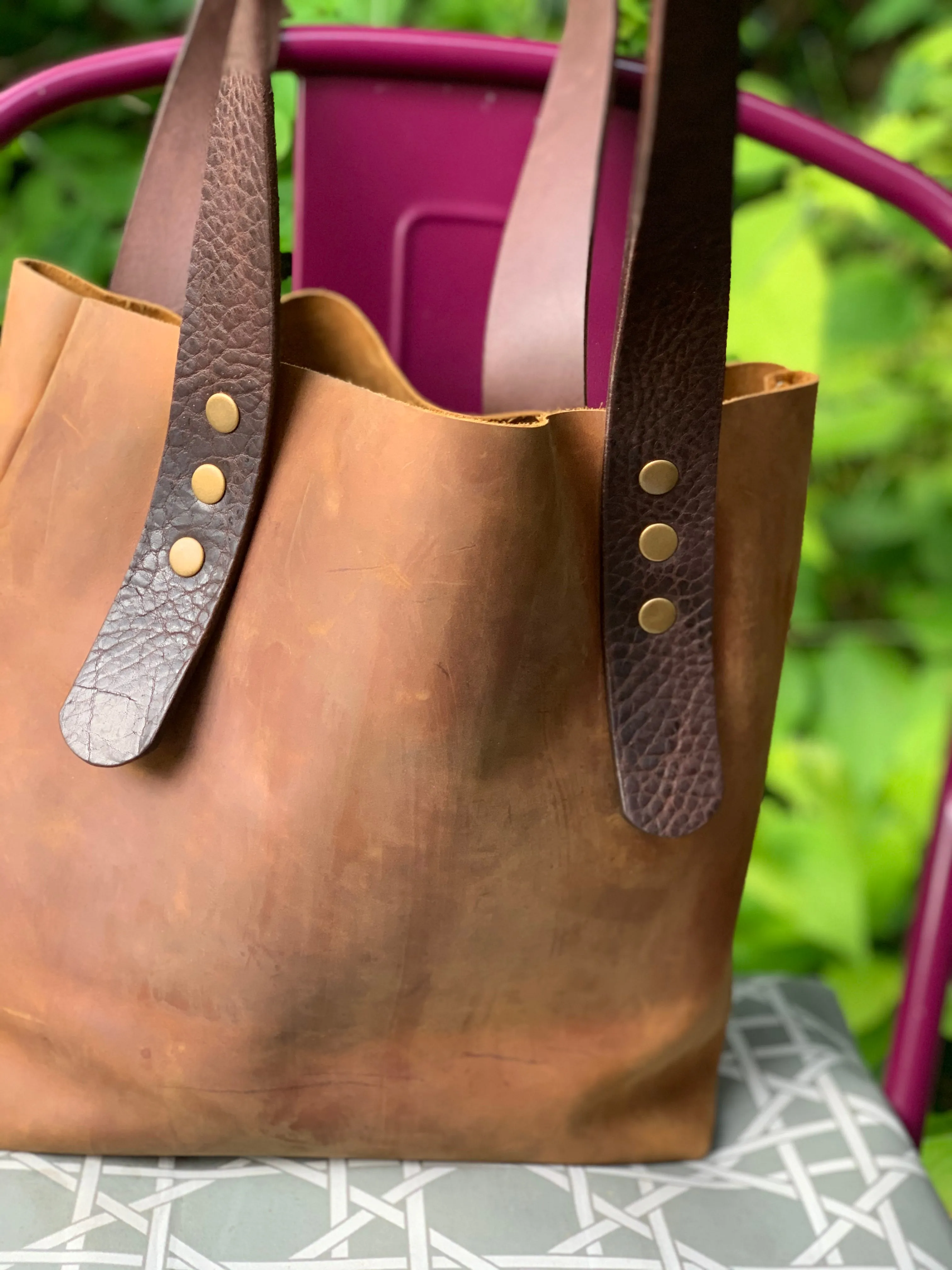 Big Mama Tote in Rustic Oil Tanned Leather